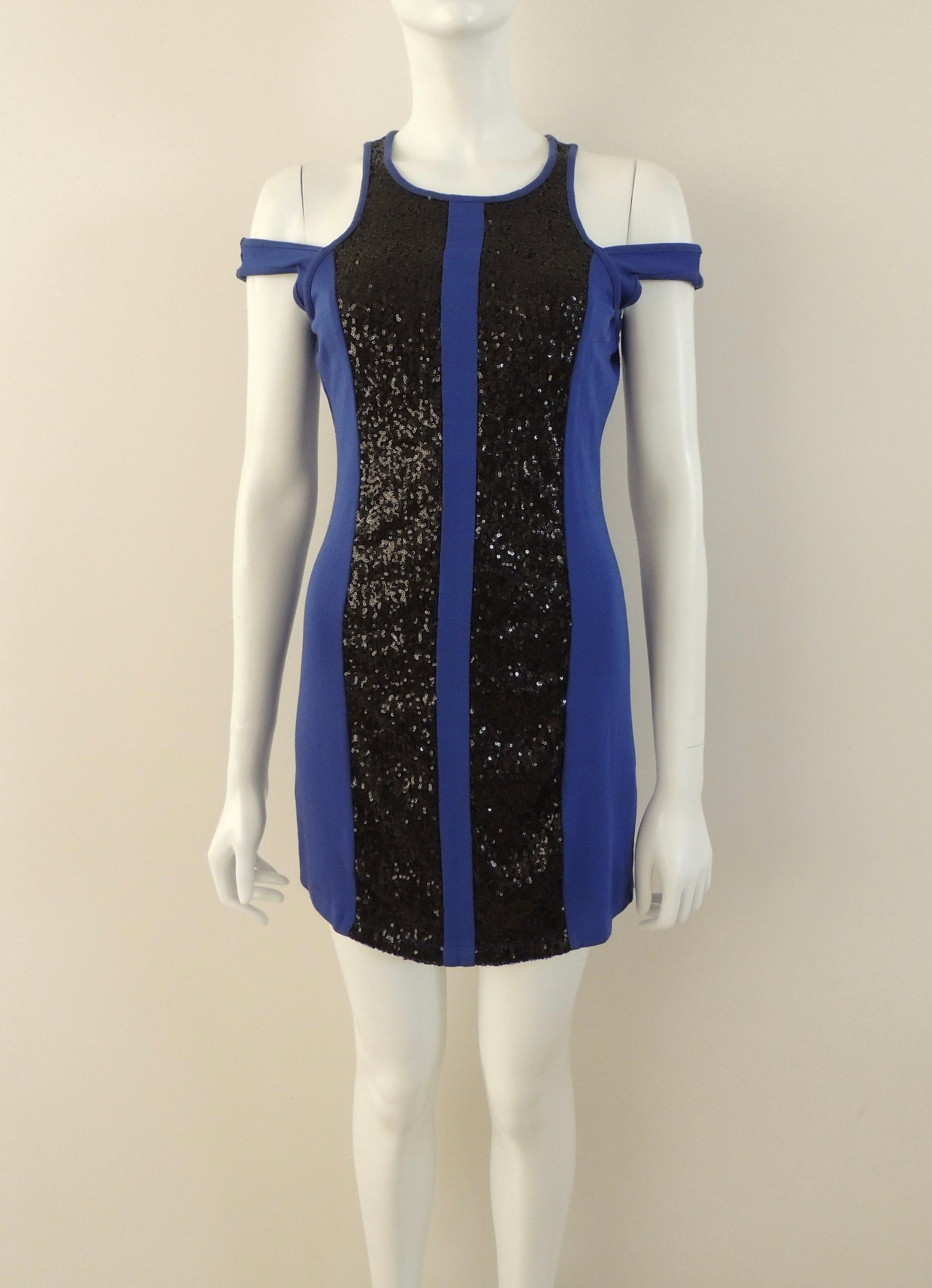 Vestido 2b Bebe (talla S)