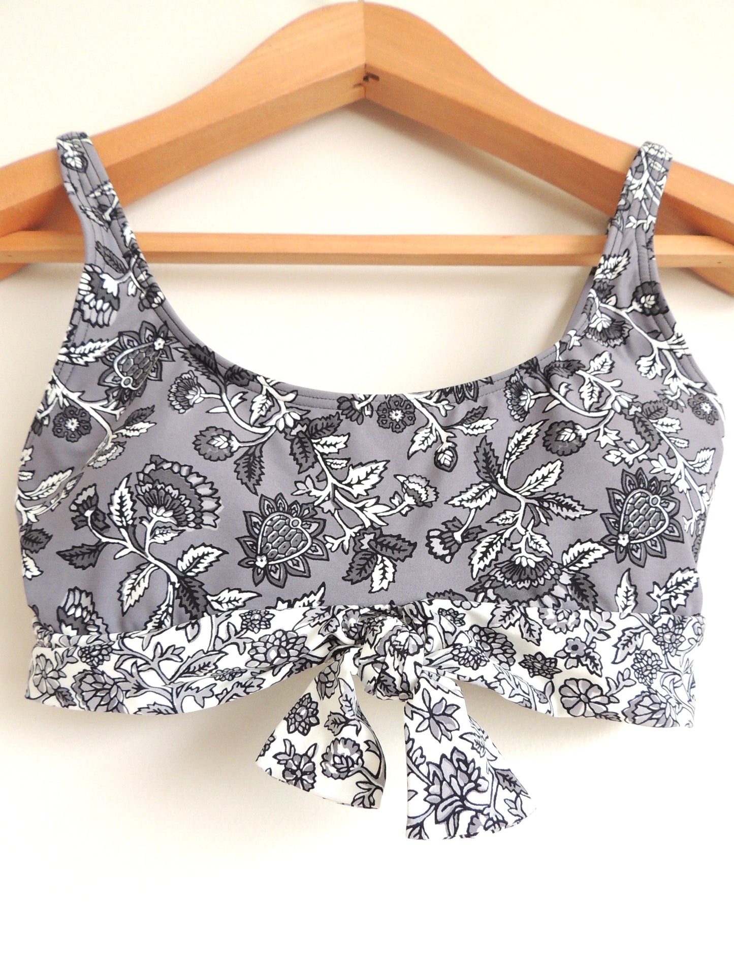 Conjunto Bikini Michael Kors (talla XS)