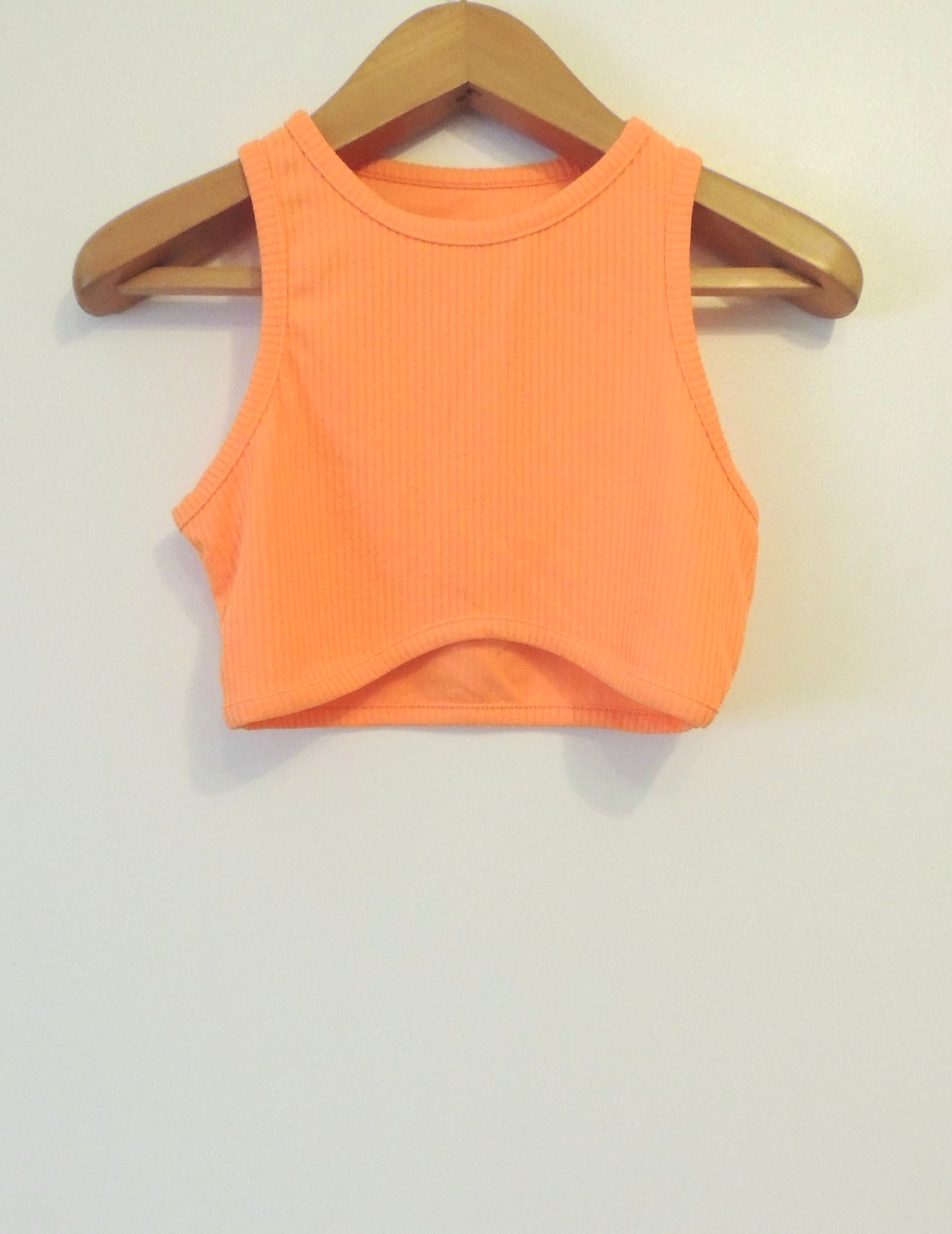 Top sin marca (sin talla, sin uso)