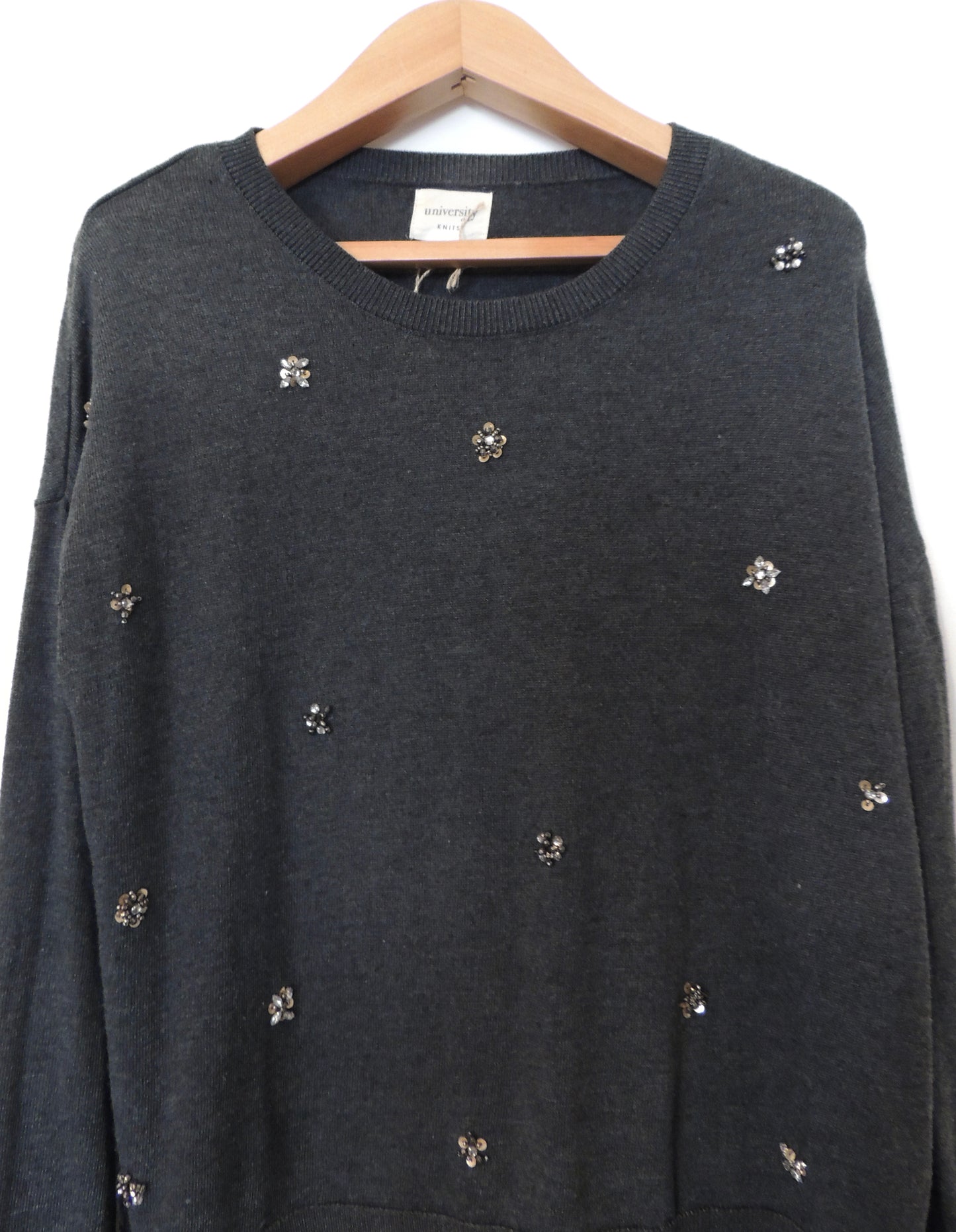 Chompa University (talla L)