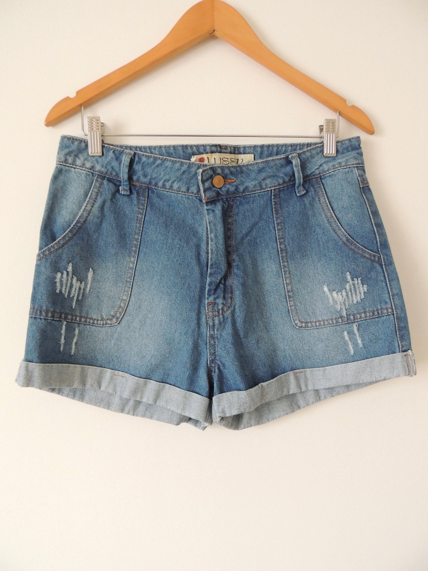 Short Lussy (talla 34, sin uso)