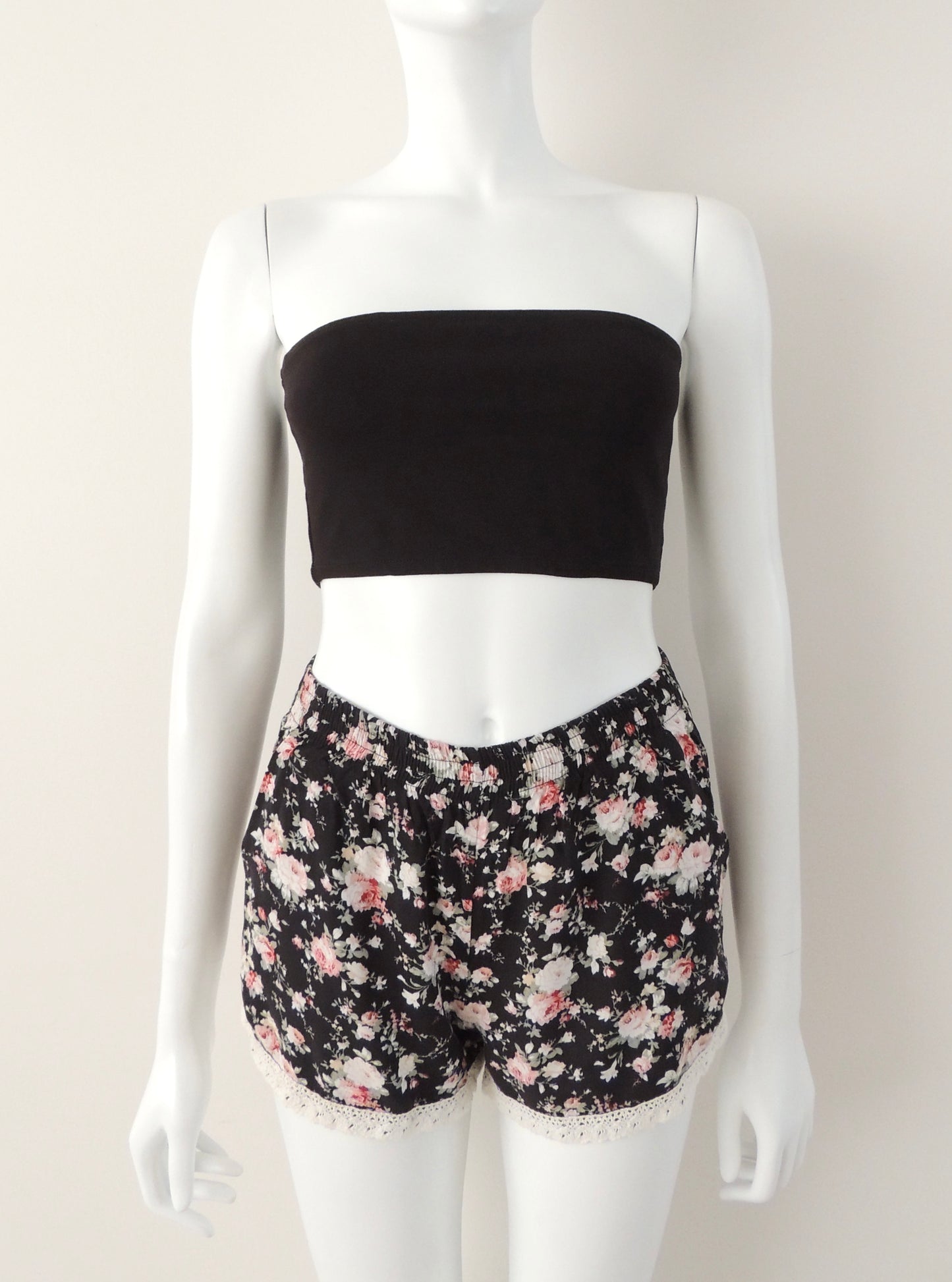Short María (sin talla, como un S)