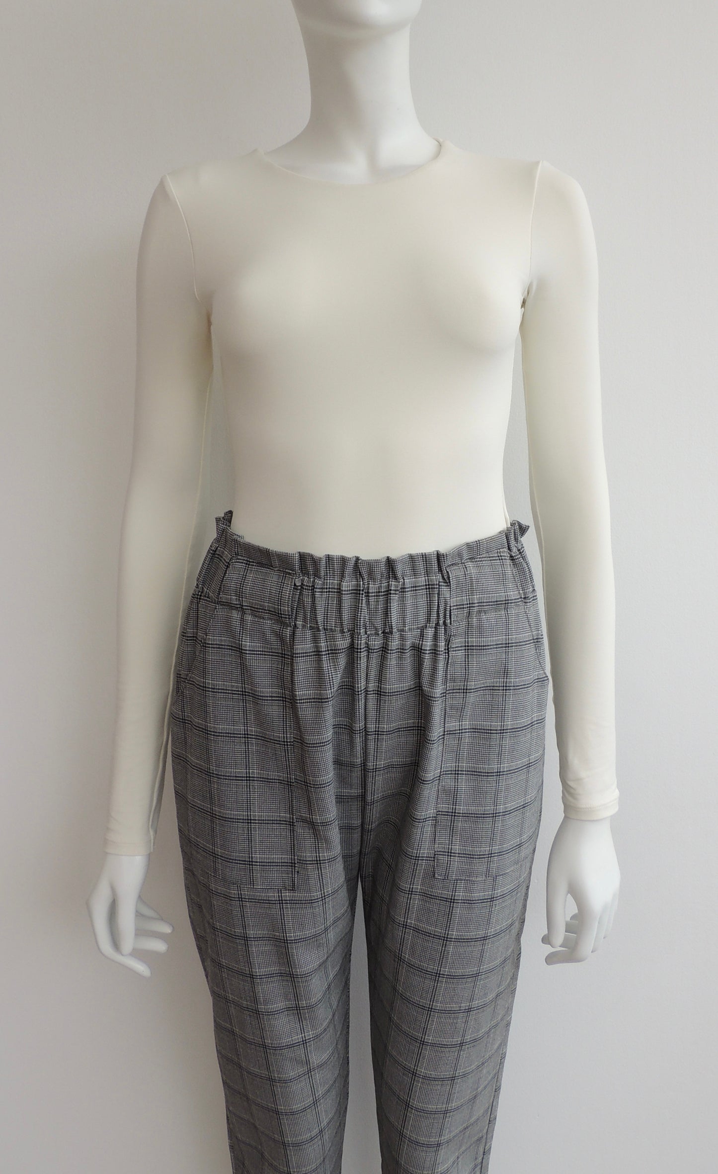 Pantalón Roommate (talla S)