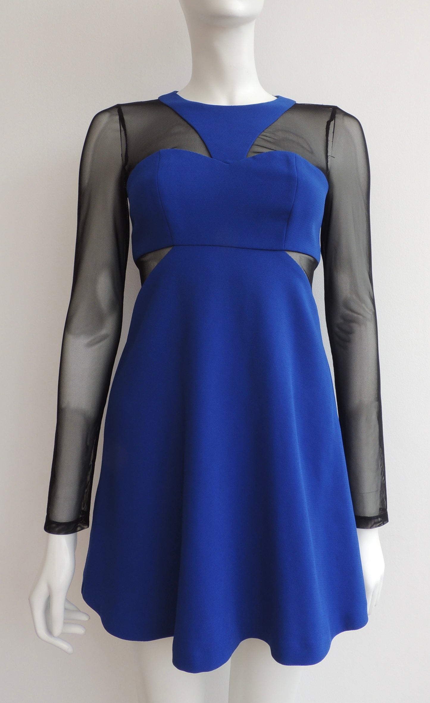 Vestido BCBG (talla 2, como un XS/S)