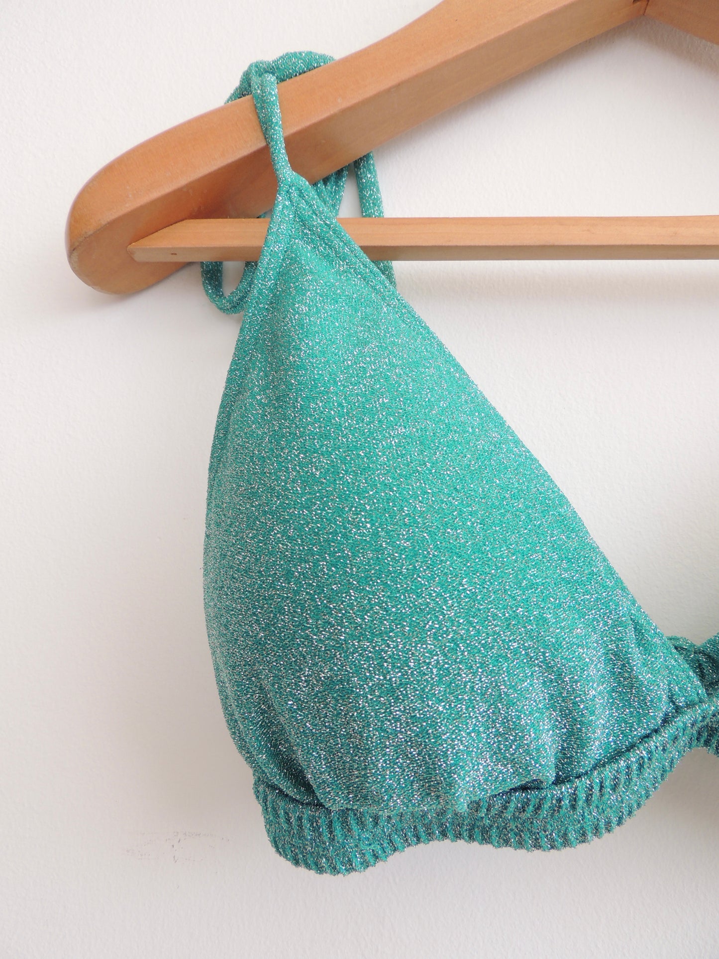 Conjunto Bikini All Basics (talla M, con etiqueta)