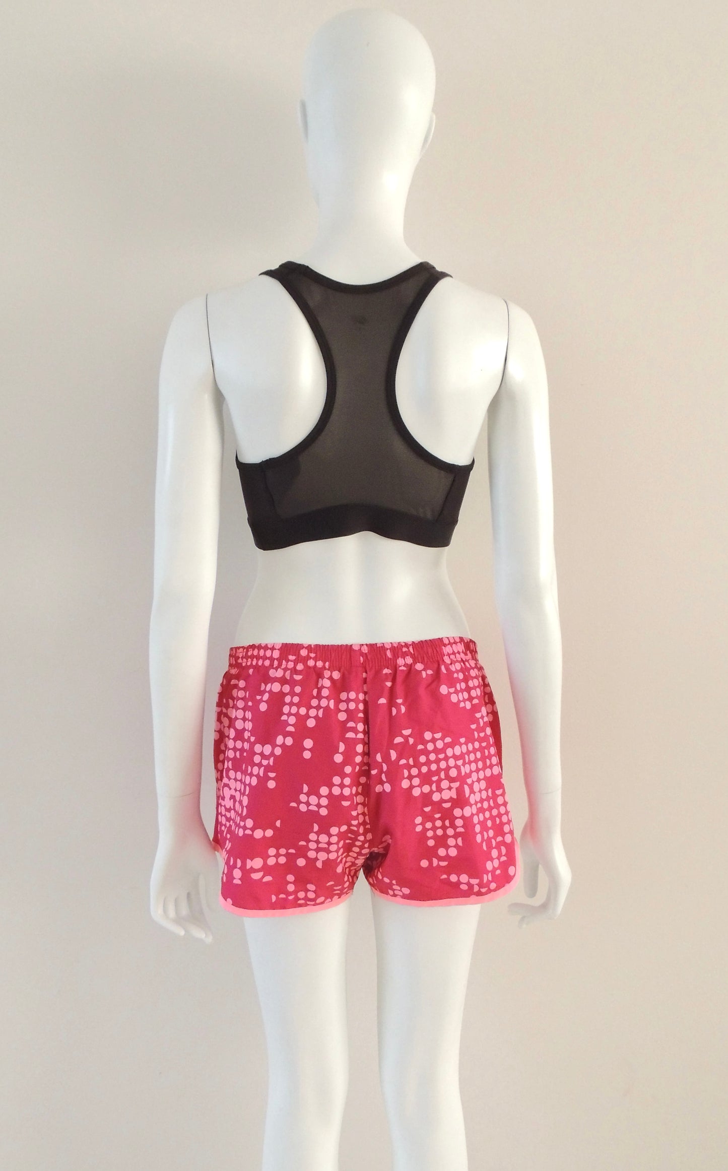 Short Nike (talla M)