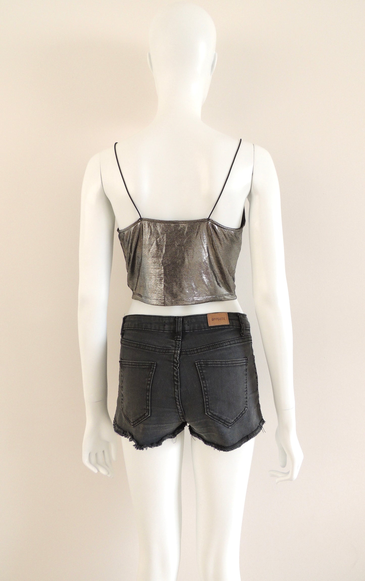 Top Divided (talla S, sin uso)