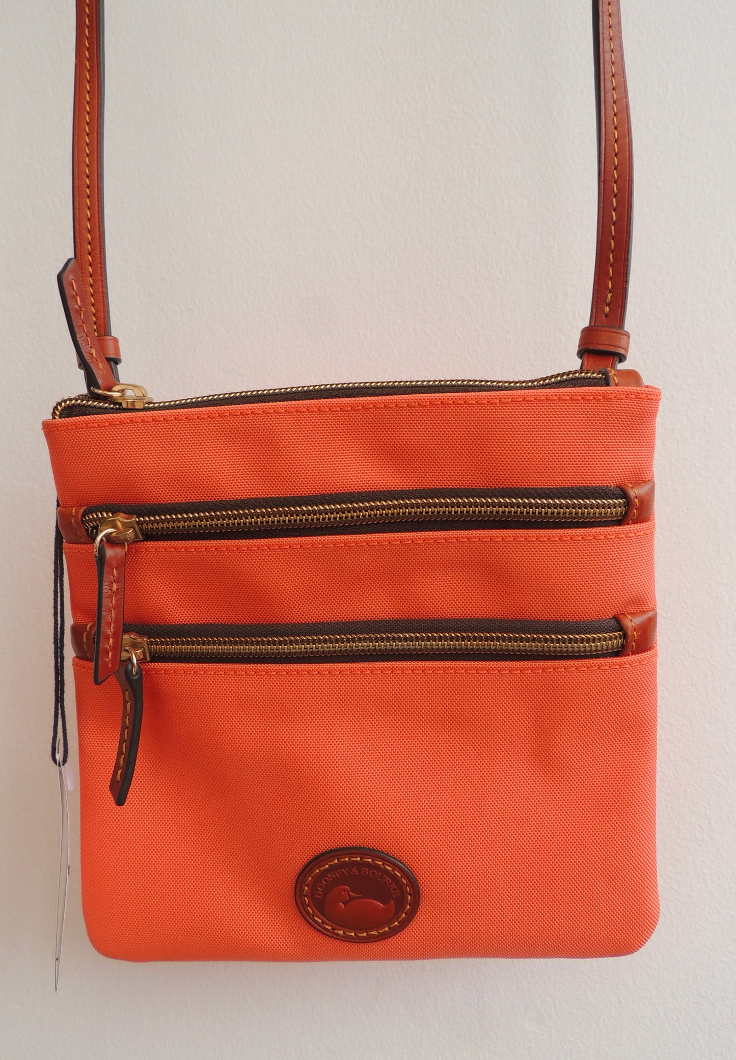 Cartera Dooney & Bourke (con etiqueta)