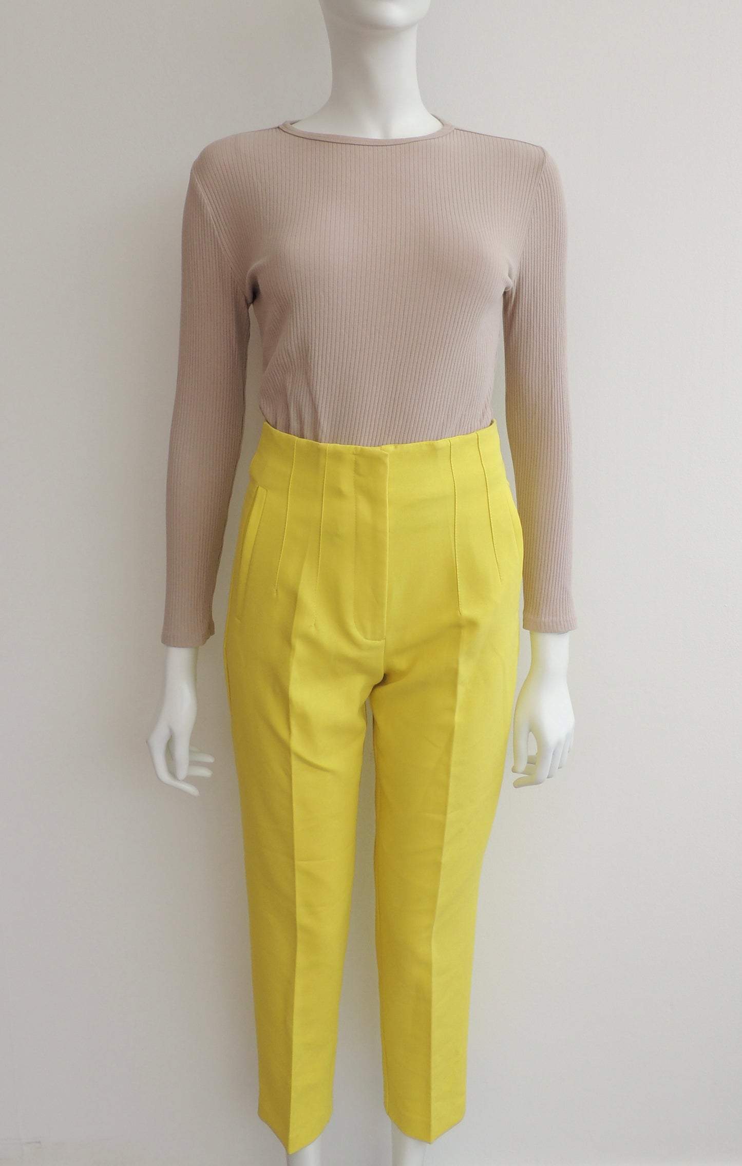 Pantalón Zara (talla S)