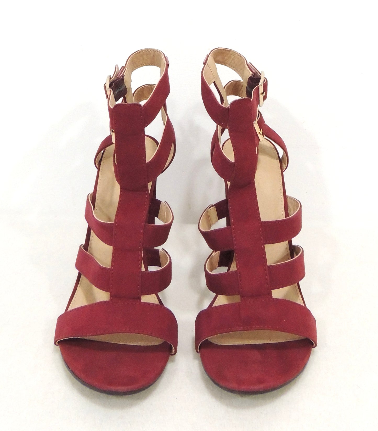 Sandalias Charlotte Russe (talla 9, sin uso)