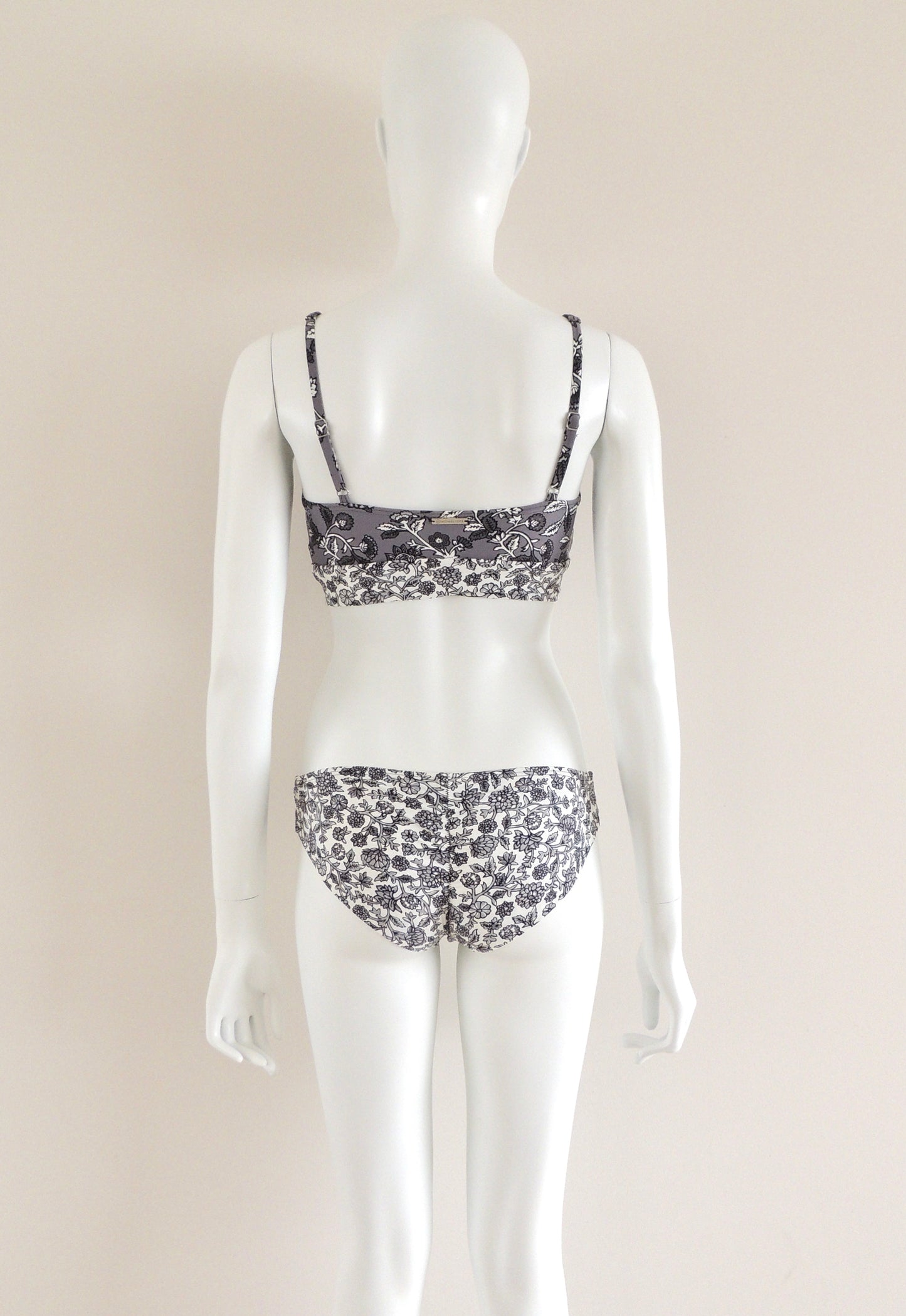 Conjunto Bikini Michael Kors (talla XS)