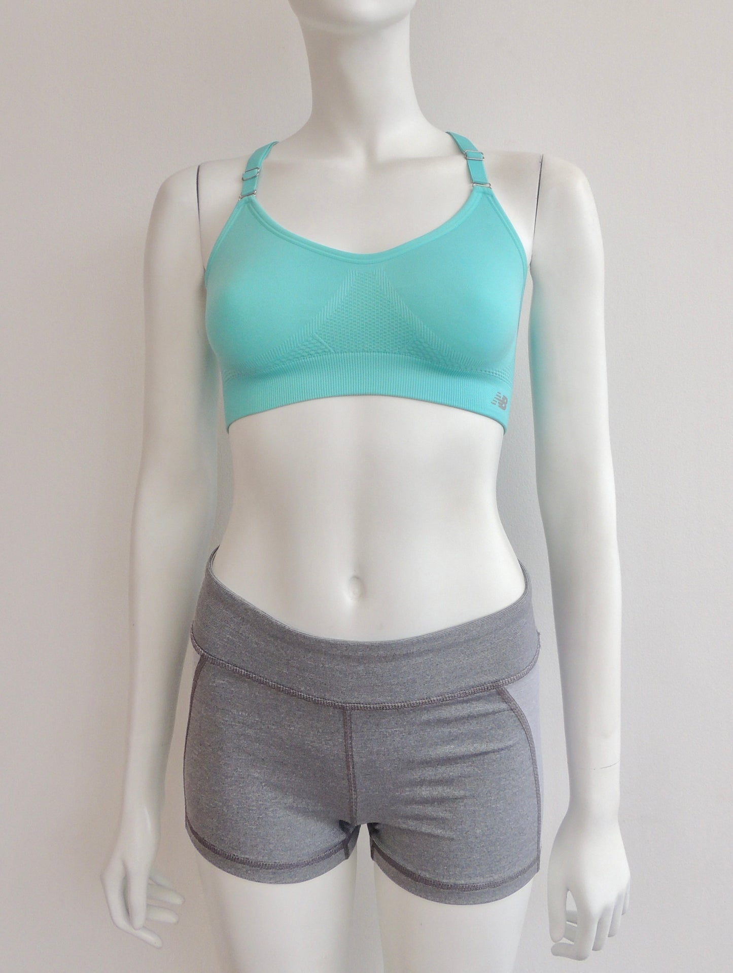 Short Deportivo Live Love Dream (talla M)