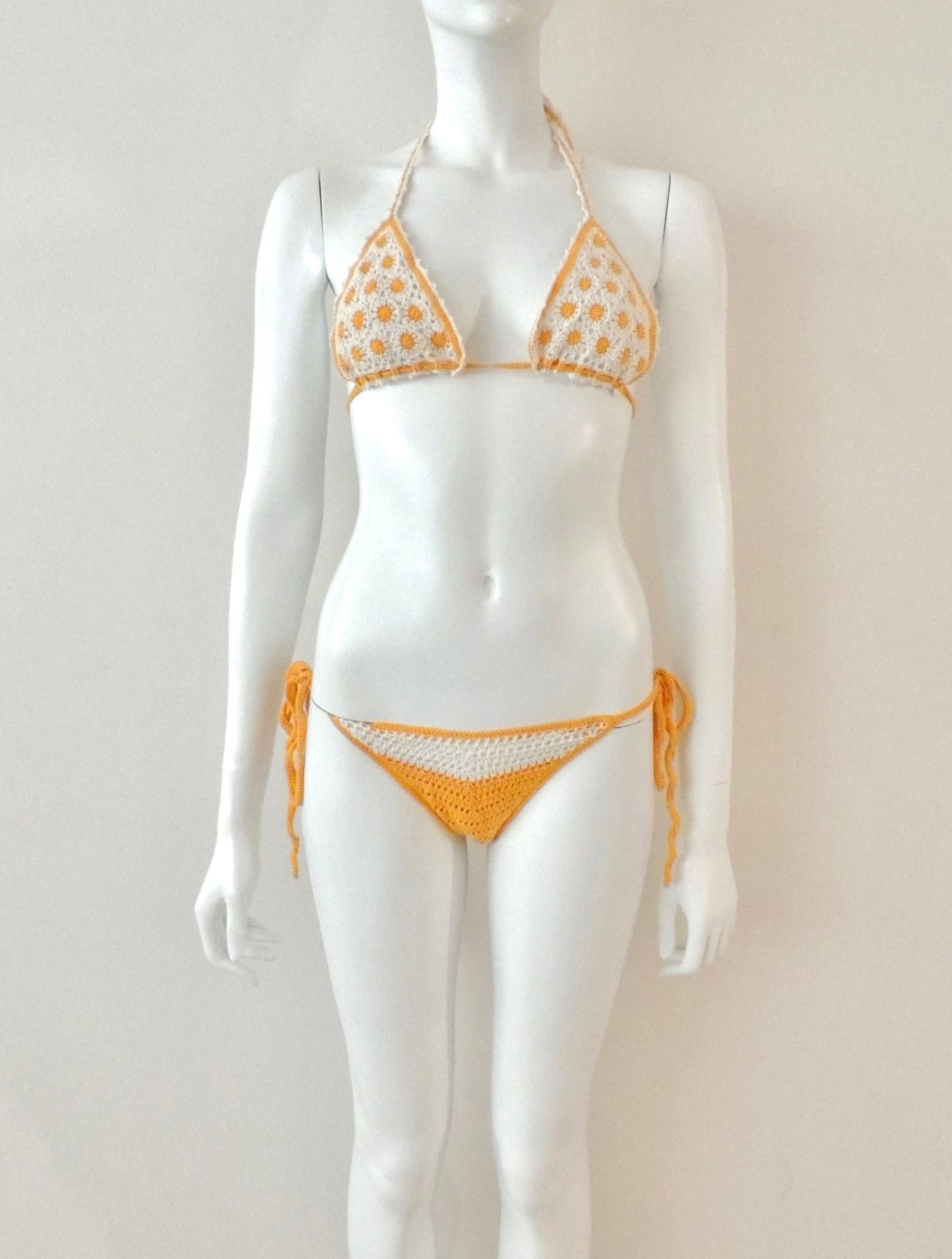 Conjunto Bikini Sfera (talla M, sin uso)