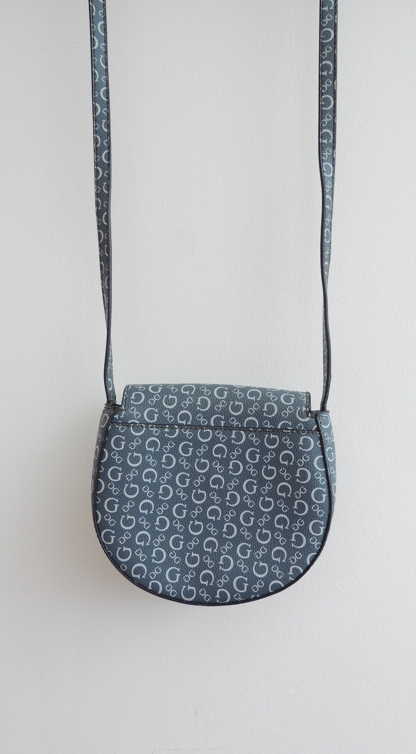 Cartera Guess