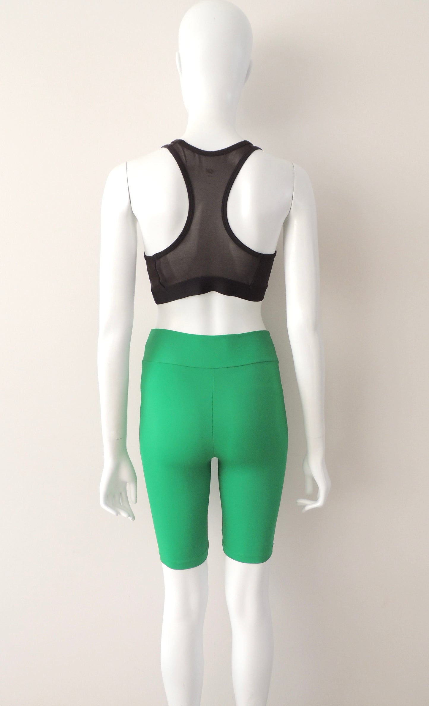 Short sin marca (sin talla, como S/M)