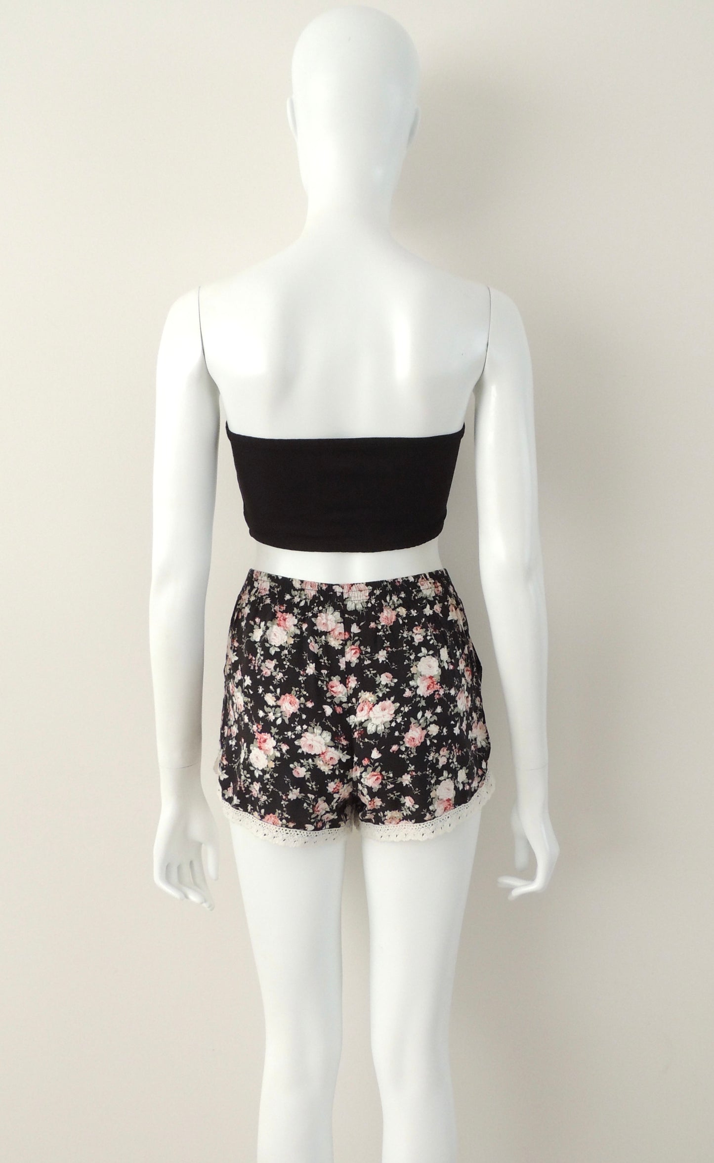 Short María (sin talla, como un S)