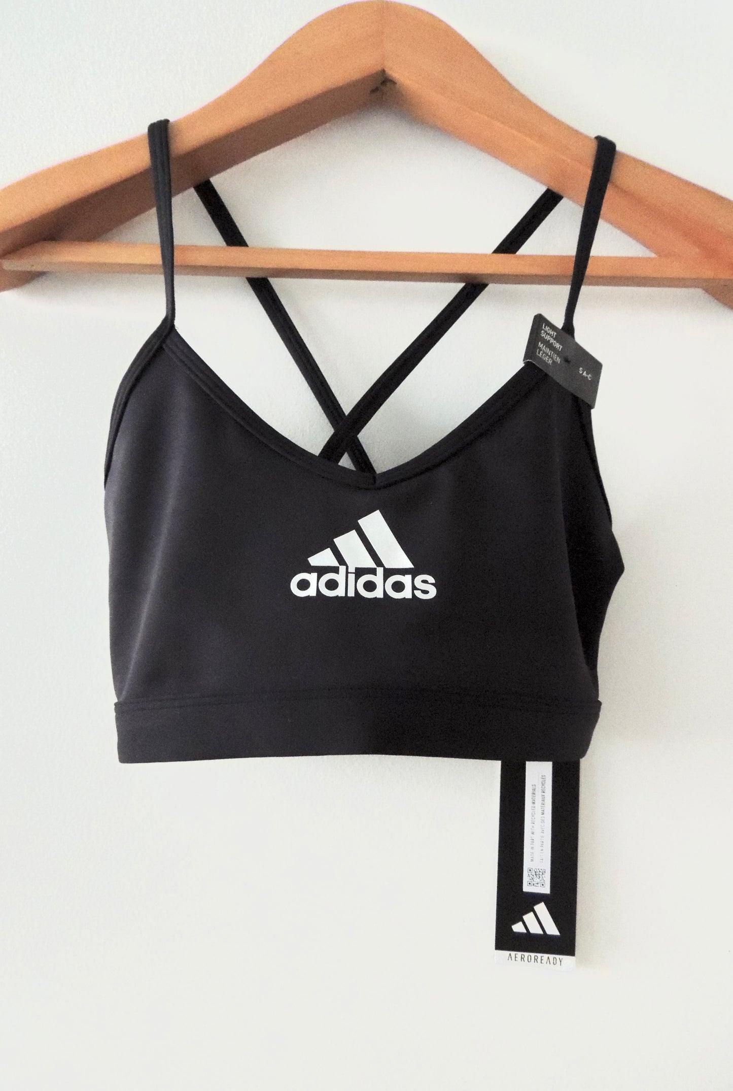 Top Adidas ( talla S (A-C), con etiqueta)