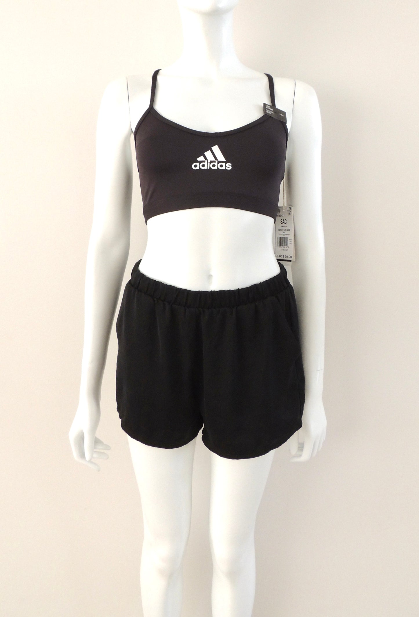 Top Adidas ( talla S (A-C), con etiqueta)