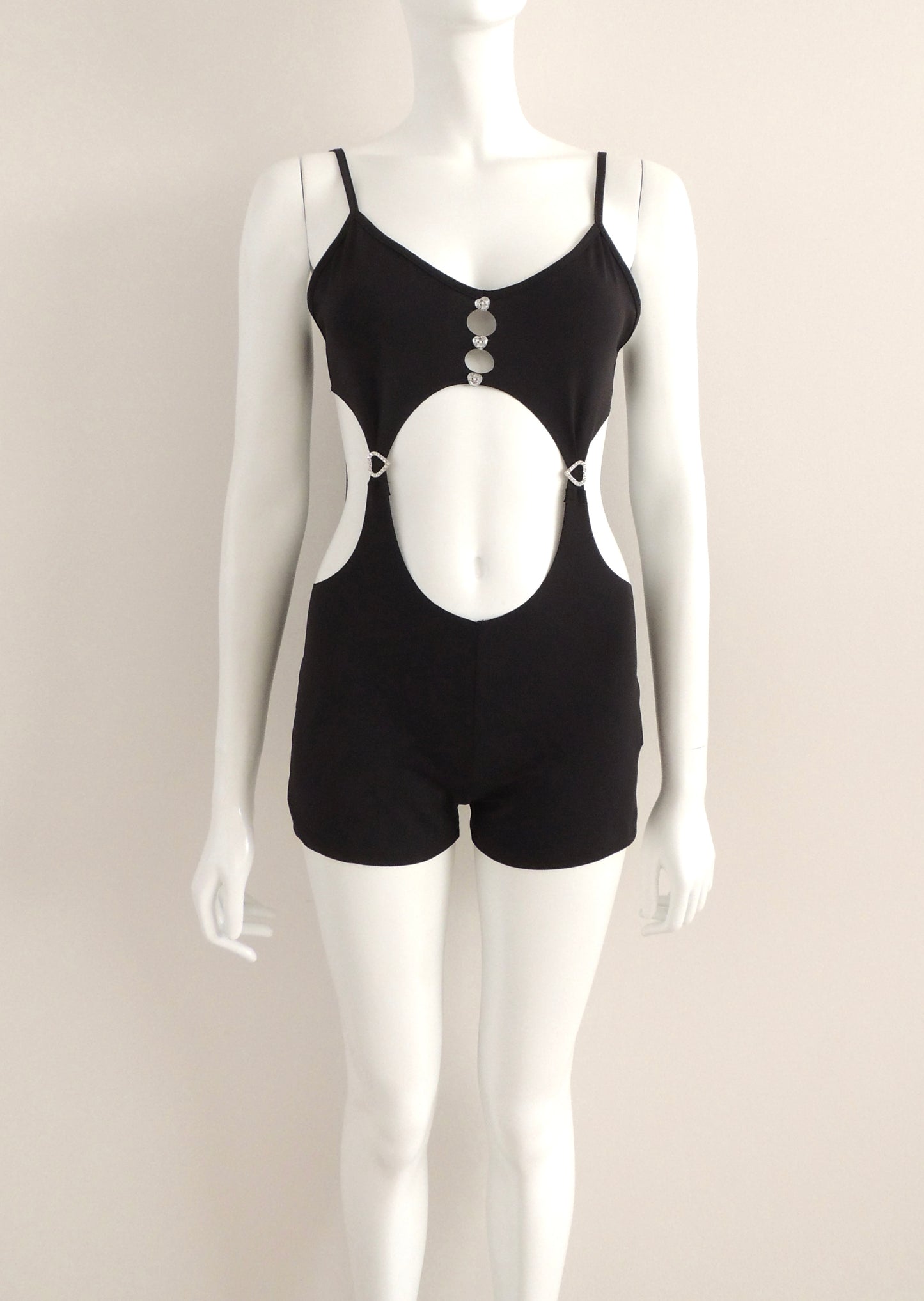 Enterizo Shein (talla M, sin uso)