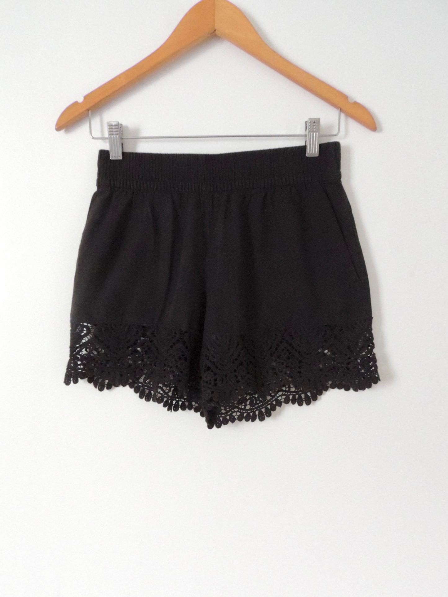 Short H&M (talla EUR 34)