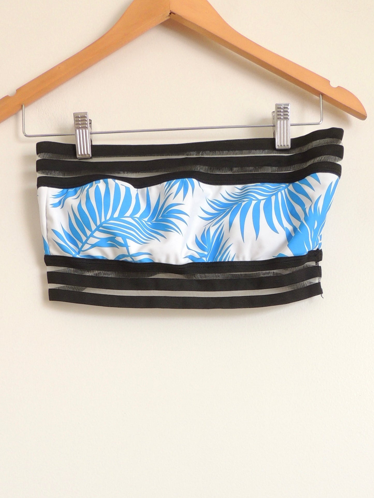 Conjunto Bikini Shein (talla M, sin uso)