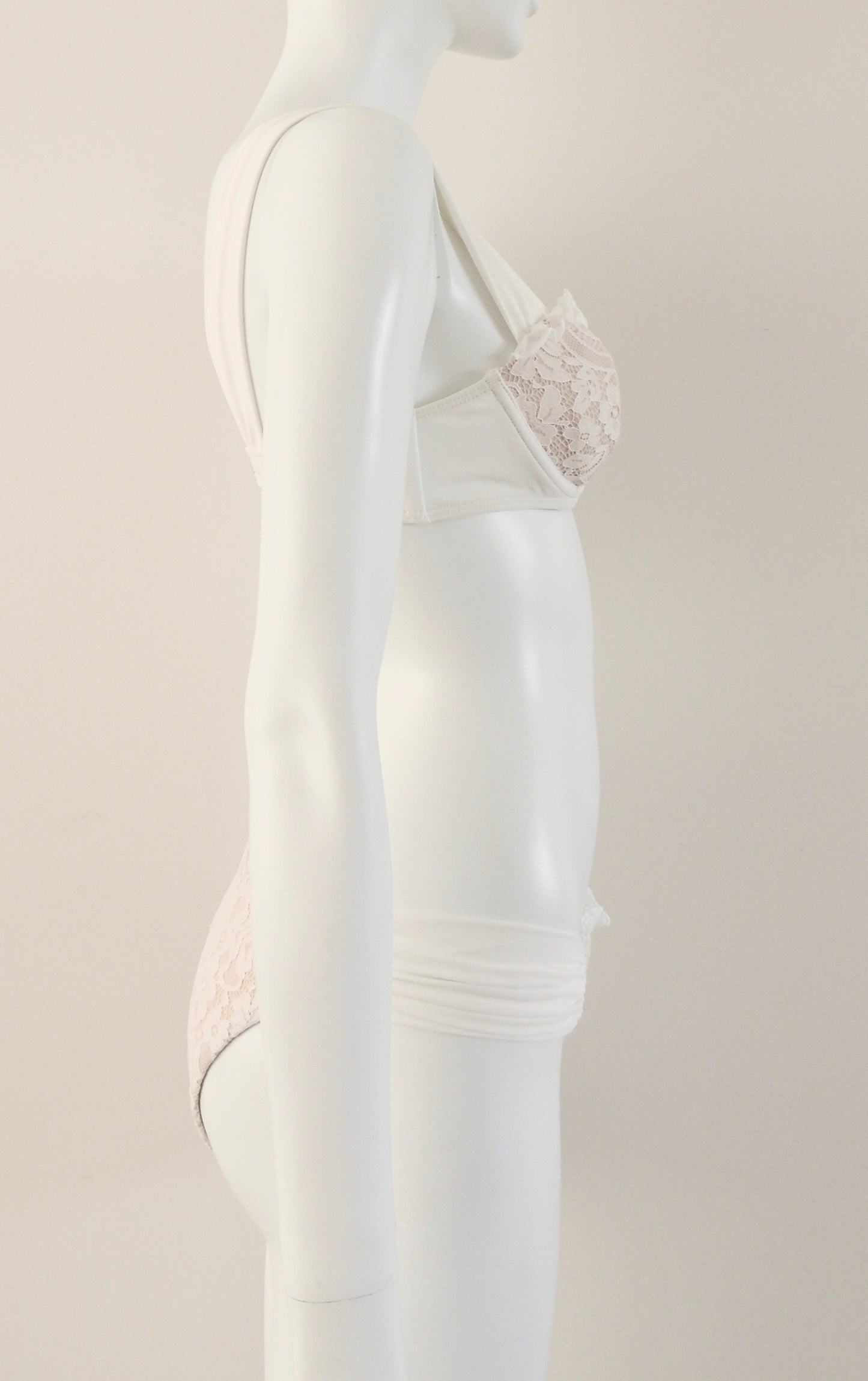 Conjunto Bikini Shein (talla M, sin uso)