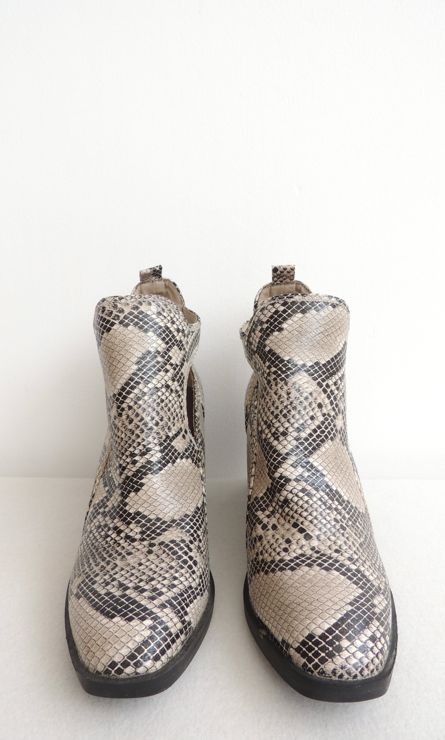 Botines Mia (talla 39)