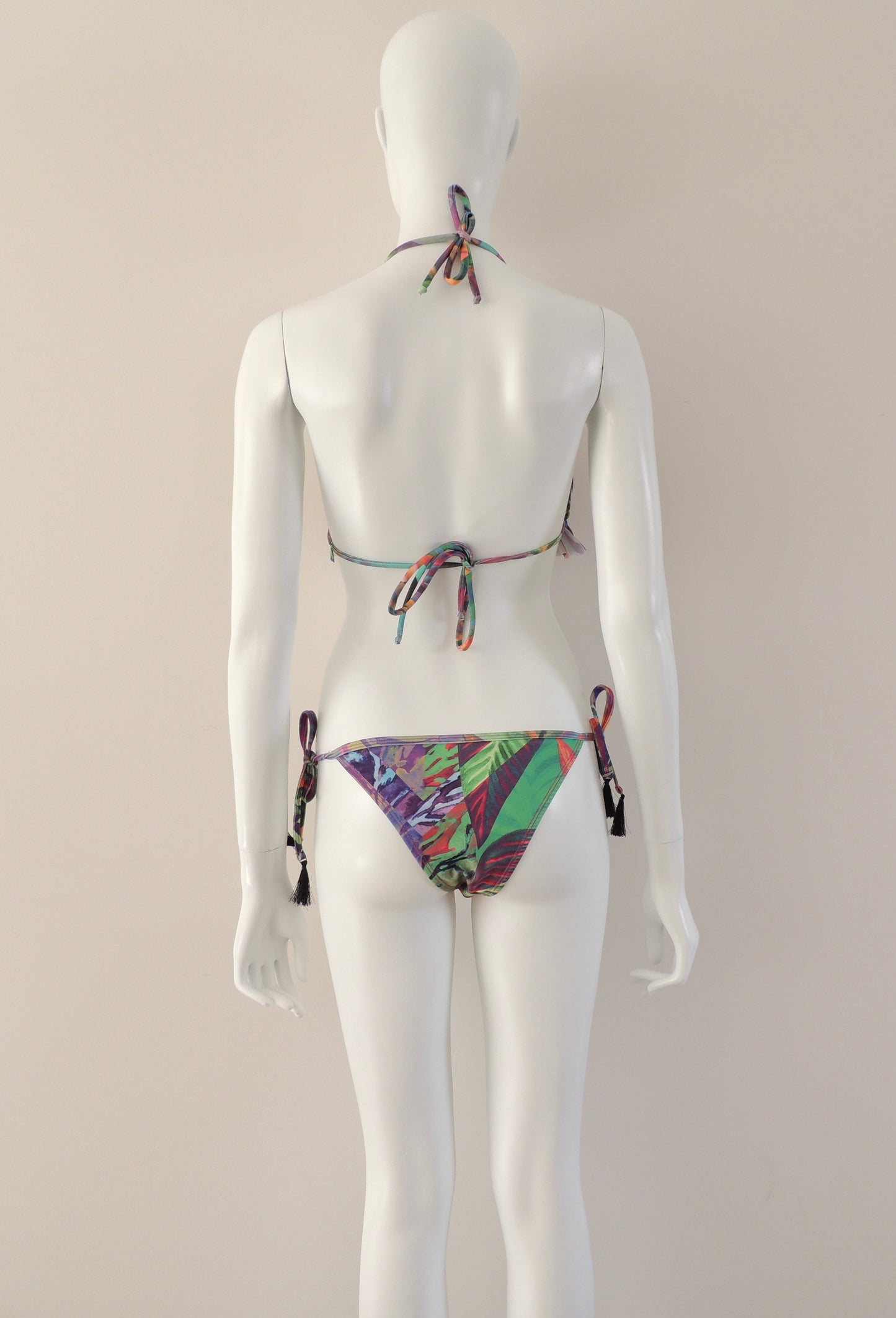 Conjunto Bikini sin marca (sin talla, como un M grande)