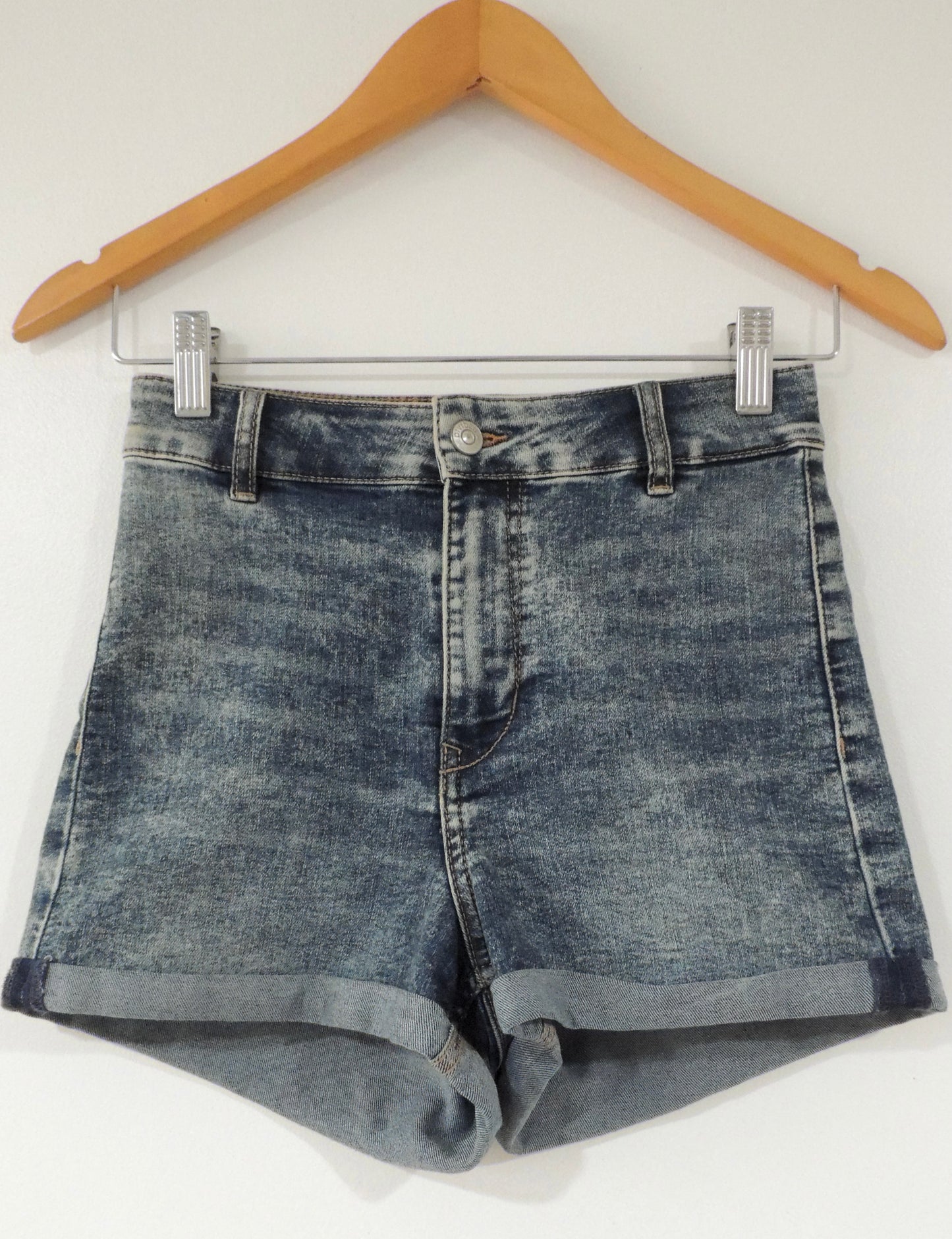 Short Divided (talla EUR 36 = USA 4)