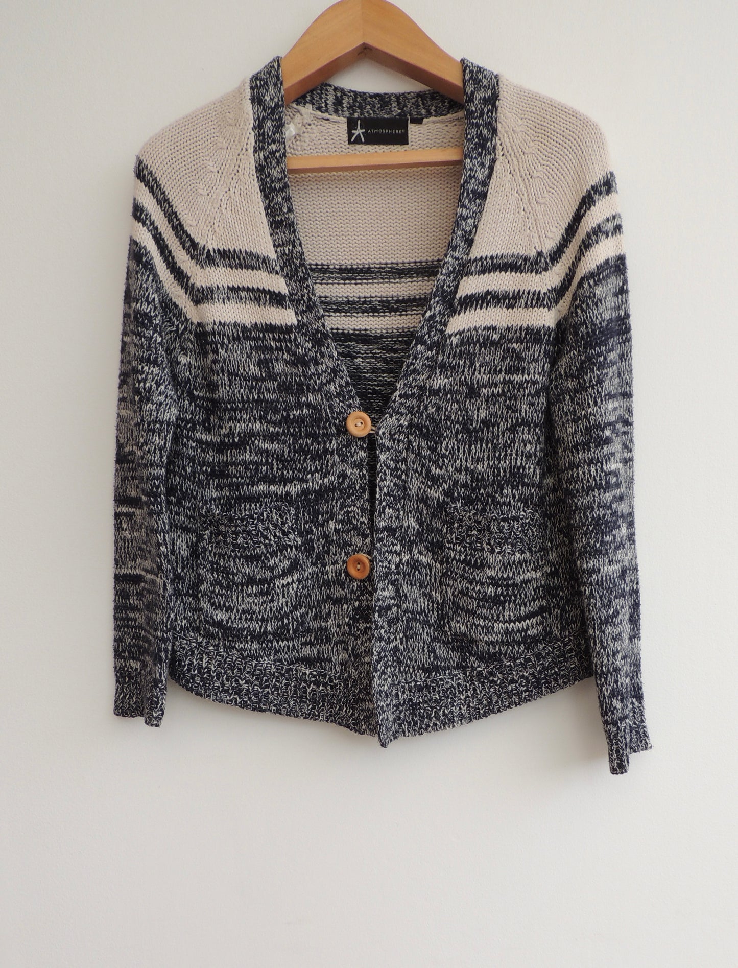Chompa Atmosphere (sin talla, como un S/M)