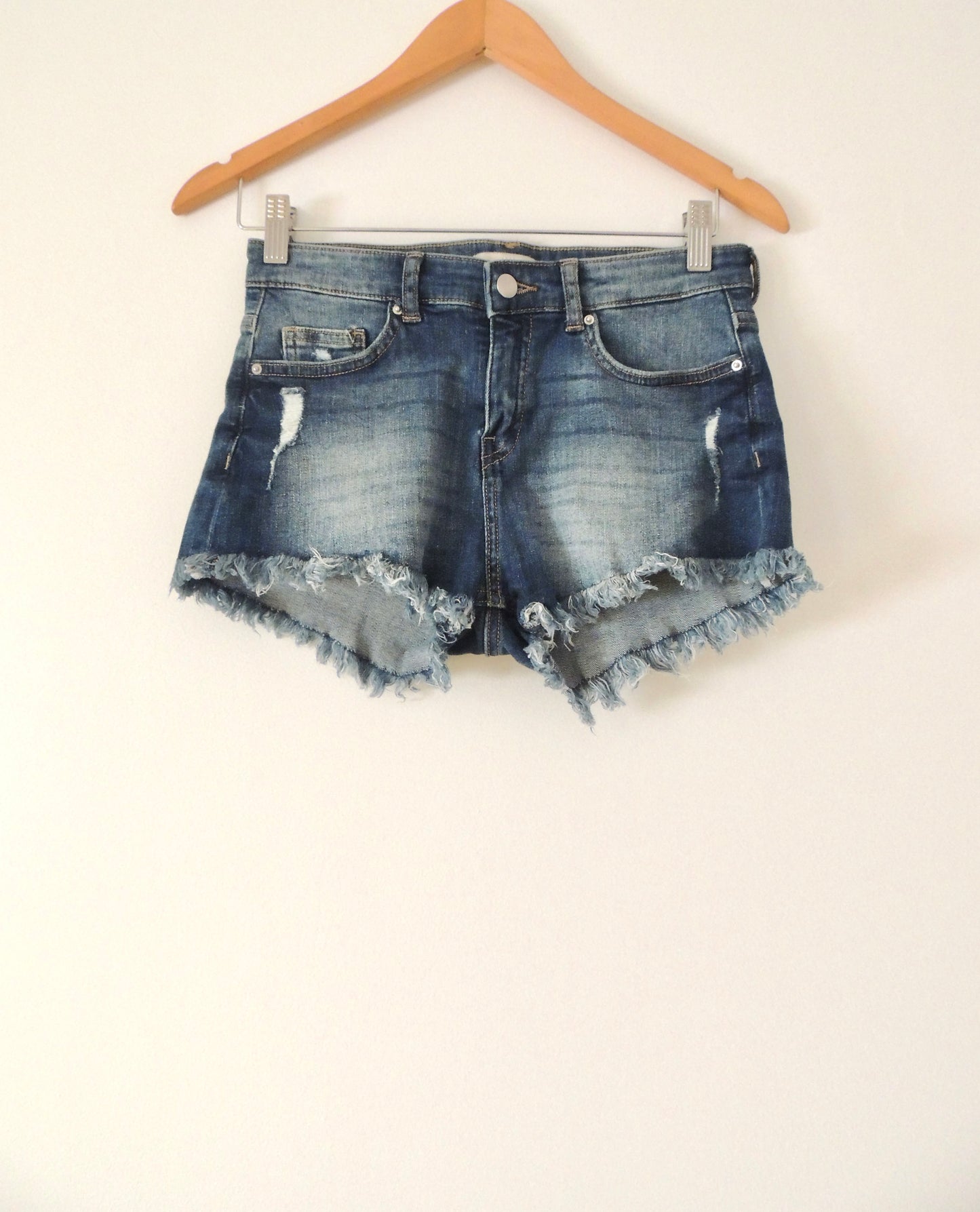 Short H&M (talla EUR 34 = USA 4)