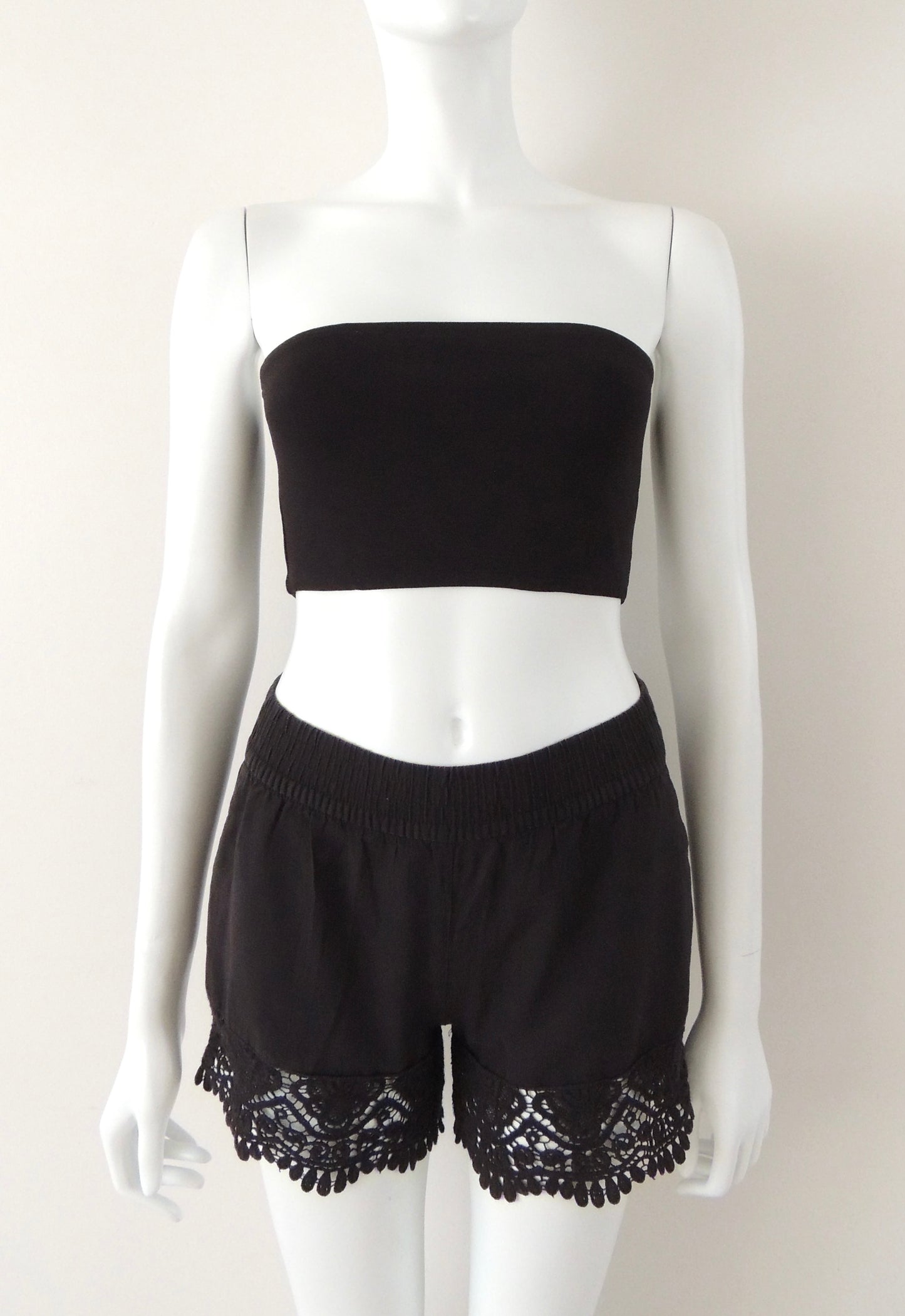 Short H&M (talla EUR 34)