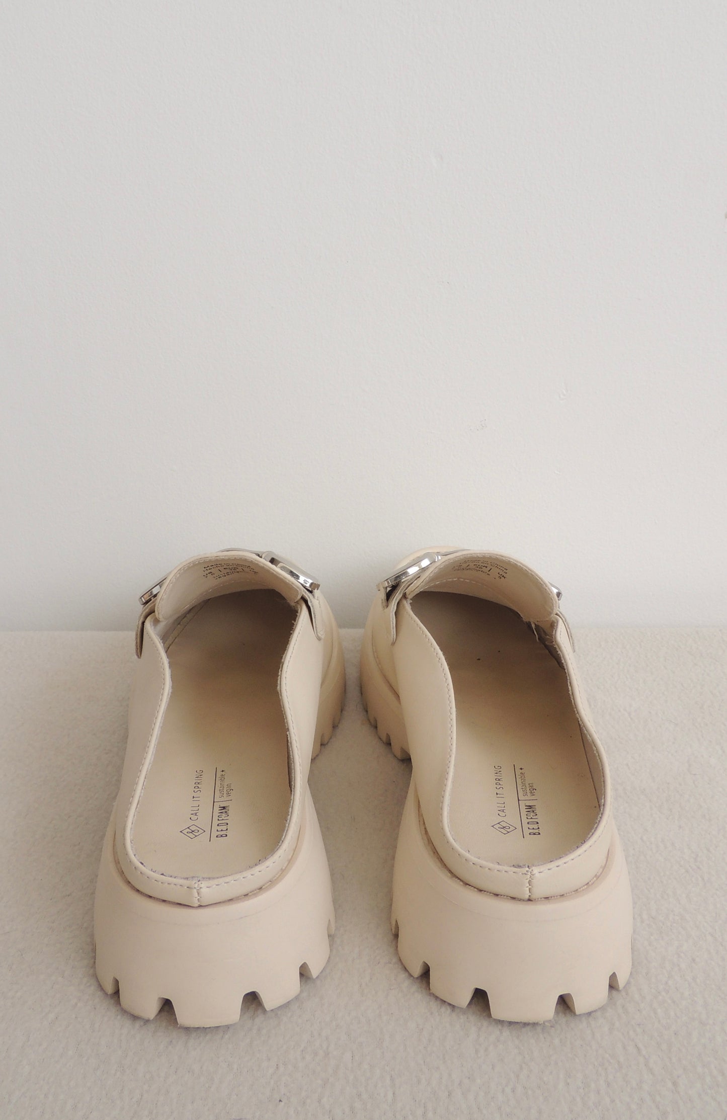 Zapatos Call It Spring (talla USA 7.5)