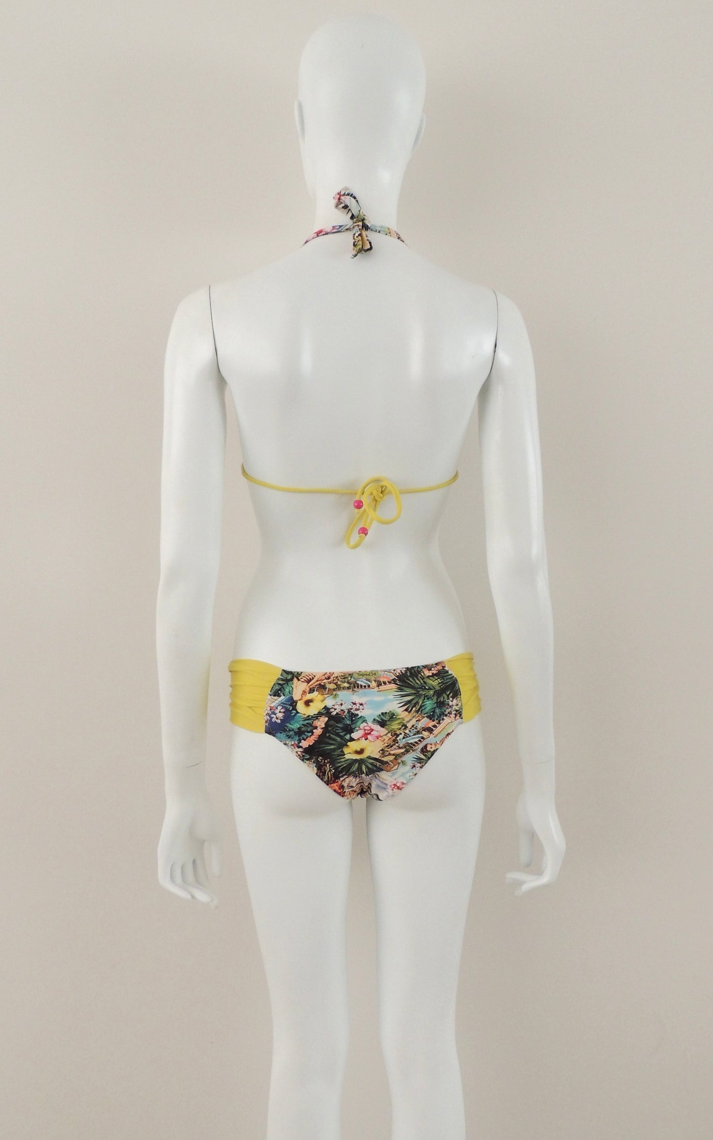 Conjunto Bikini Toque de Sol (talla M)