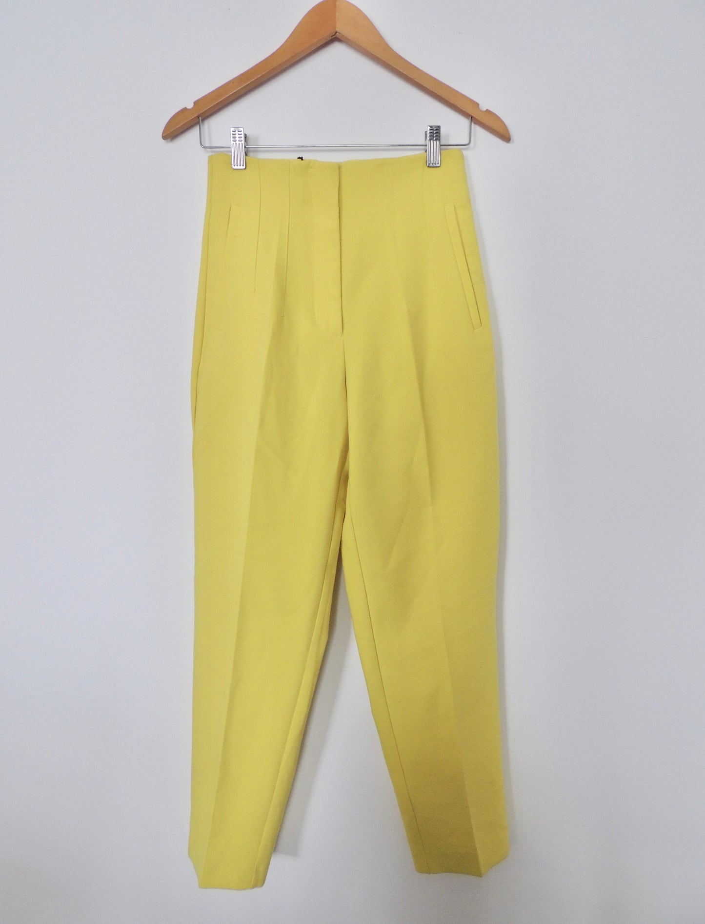 Pantalón Zara (talla S)