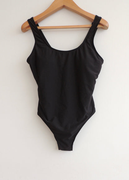 Ropa de baño sin marca (talla XL, sin uso)