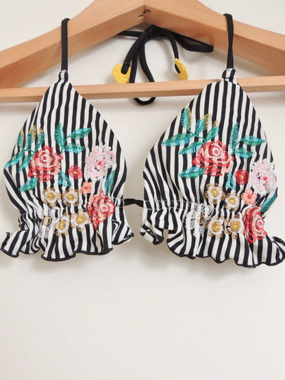 Sostén Bikini sin marca (sin talla, como un M)