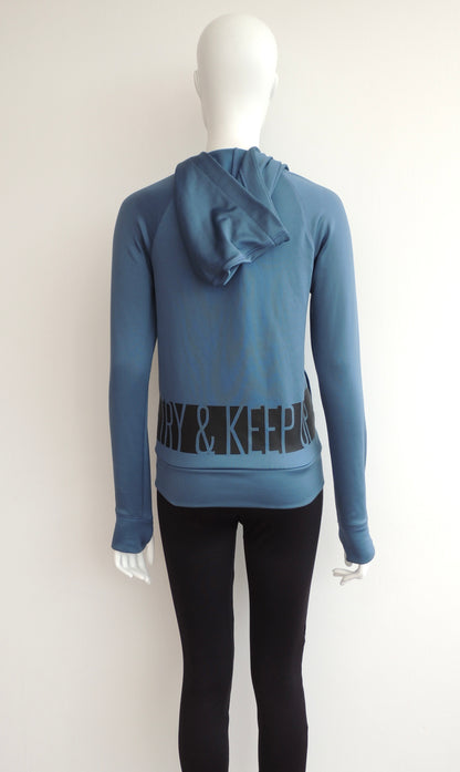 Casaca Deportiva Live Love Dream (talla S)