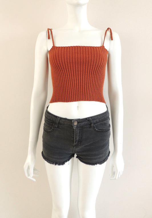 Top sin marca (sin talla, como un S, sin uso)