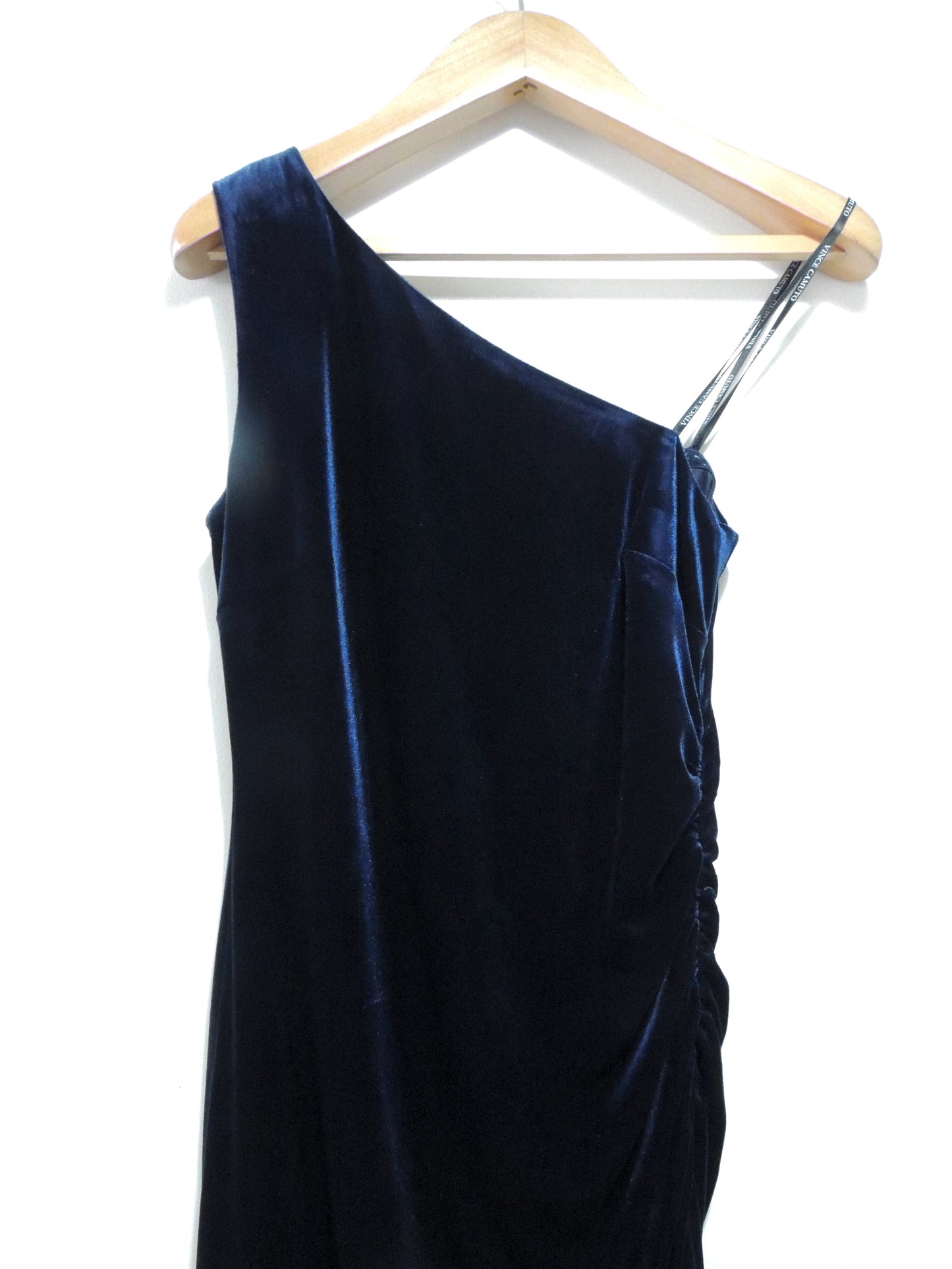 Vestido Vince Camuto (talla USA 6, como un M)