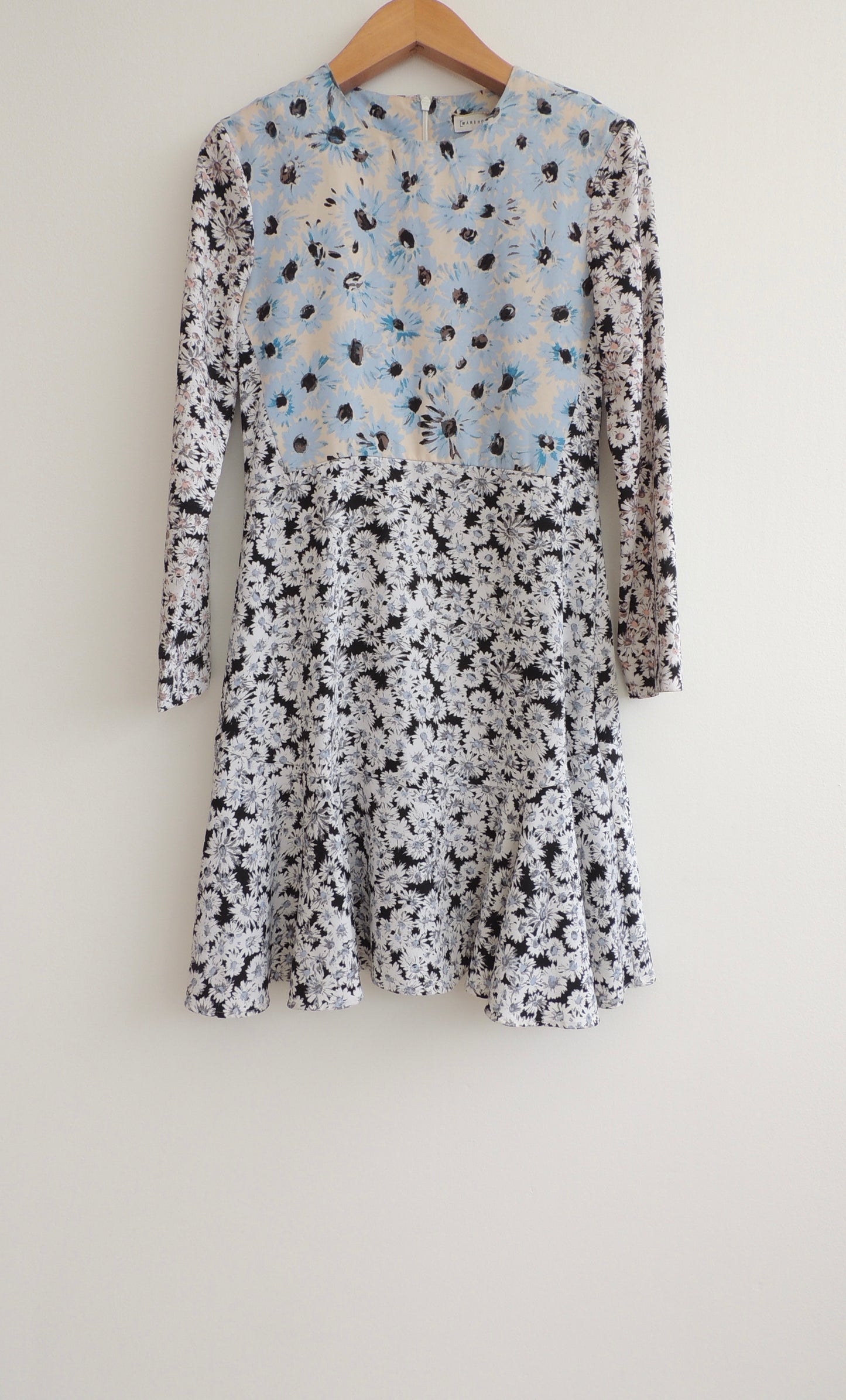 Vestido Warehouse (sin talla, como un M chico)