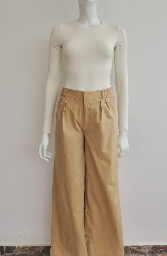 Pantalón Stradivarius (talla EUR 34)