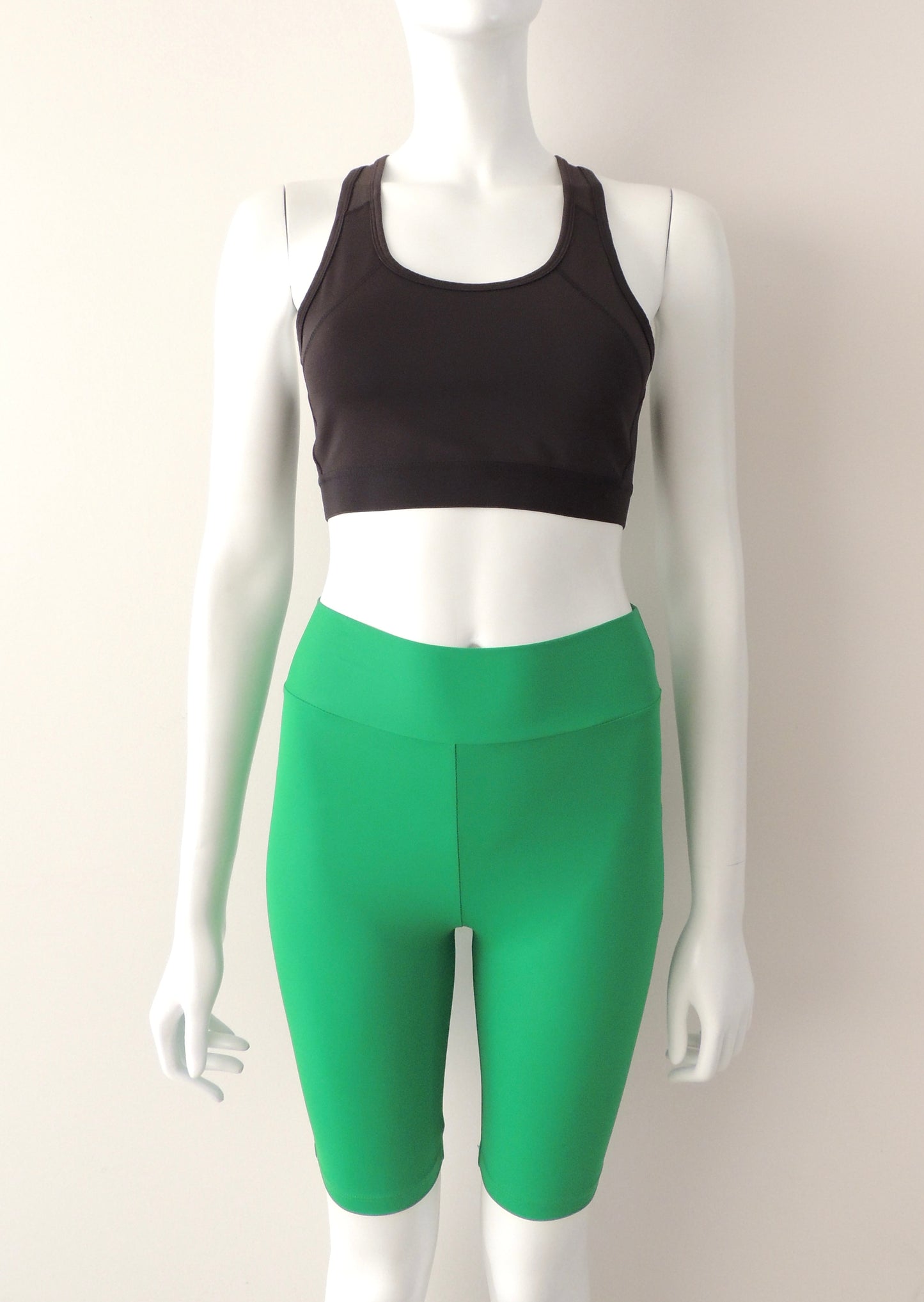 Short sin marca (sin talla, como S/M)