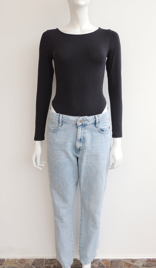 Jean Leonisa (talla EUR 40)