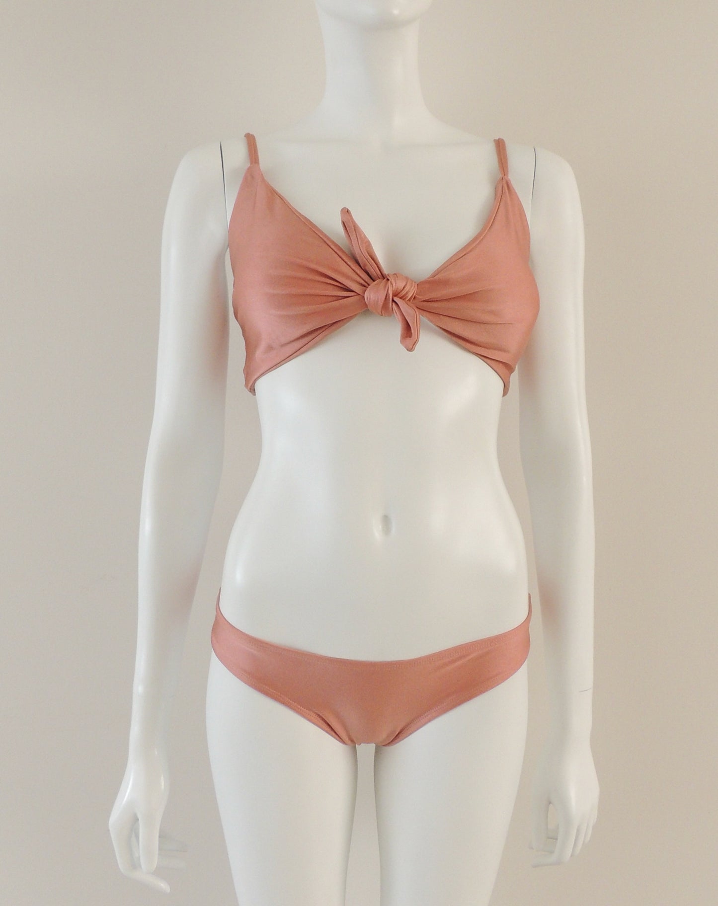 Conjunto Bikini sin marca (sin talla, como un M)