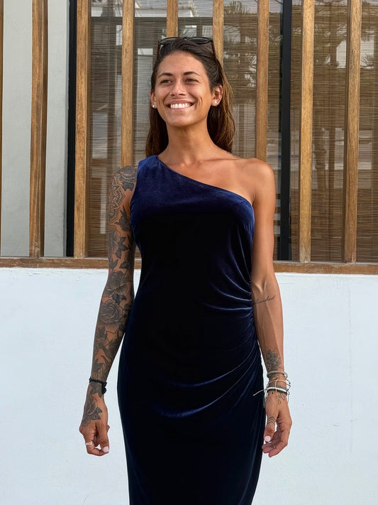 Vestido Vince Camuto (talla USA 6, como un M)